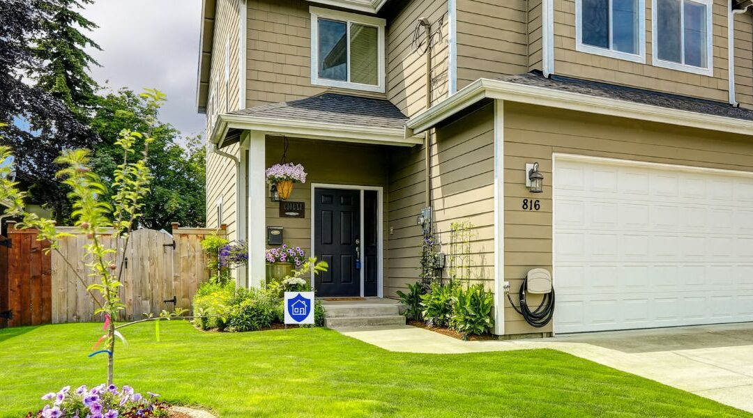Do Security Yard Signs Deter Intruders?